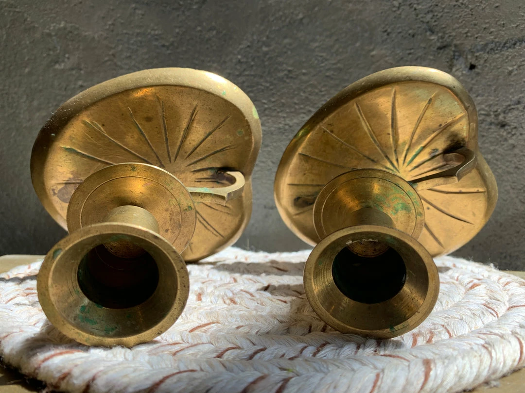 Vintage ALL RITUAL Antique Brass Lily Pad Candle Holder Set 5 Vintage ALL RITUAL Antique Brass Lily Pad Candle Holder Set