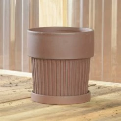 Feng Sway 6" Ribbed Clay Pot + Saucer 4-5" POTS