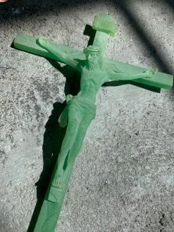 Vintage ALTAR TOYS Jade Tone Resin Crucifix