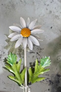 Feng Sway Antique Italian Daisy Hook ALL HOME DECOR + ODDITIES