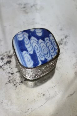 Feng Sway GIFTS Trippy Blue Trinket Box