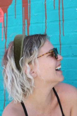 FENG SWAY HAIR ACCESSORIES Green Velvet Renaissance Style Headband