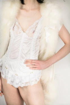 Vintage LOUNGE WEAR Ostrich Feather Lingerie Vest