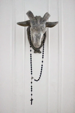 Vintage ALL HOME DECOR + ODDITIES Ram's Head Wall Mount