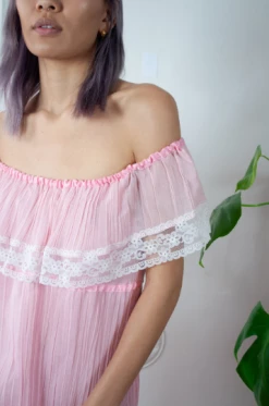 FENG SWAY DRESSES 70s Cotton Cha Cha Gown