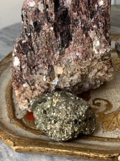 Feng Sway Raw Pyrite Crystal CRYSTALS