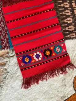 Vintage Frank’s Moms Hungarian Table Rug ALL HOME DECOR + ODDITIES