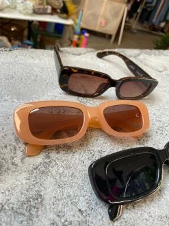 Feng Sway Thicc Square Sunnies