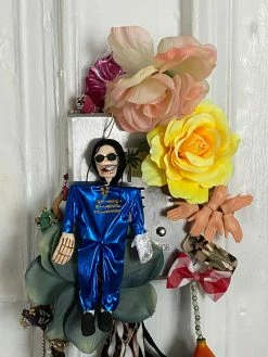 Feng Sway Exclusive FUN Michael Muerto Ornament