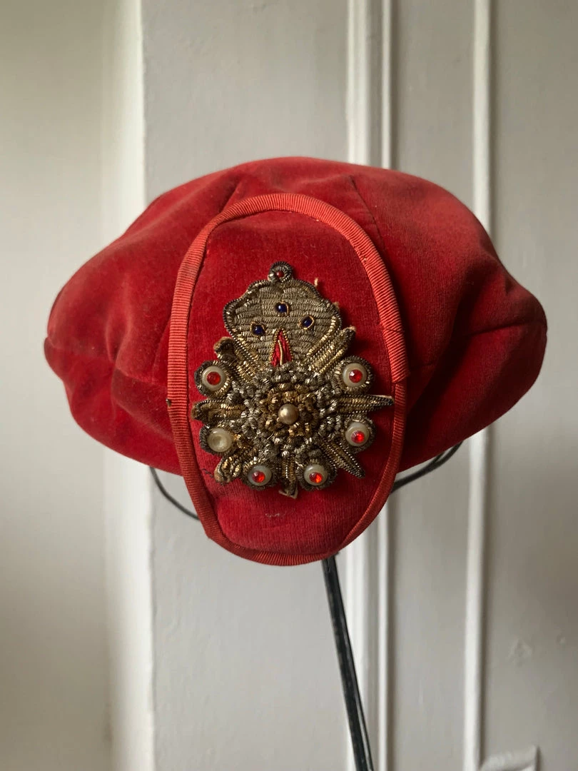 Vintage 1950s Red Velvet Appliqué Fascinator HATS 4 Vintage 1950s Red Velvet Appliqué Fascinator HATS