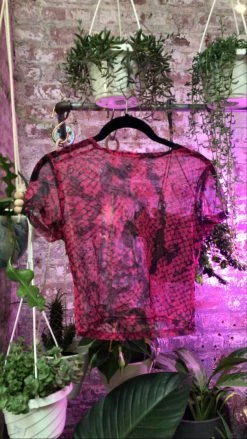 Feng Sway Short Sleeve Pink Reptilian Mesh TOPS