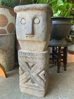 Feng Sway Exclusive Tiki Totem Planter