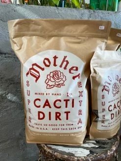 FENG SWAY MOTHER CO. ~ Plant Dirt ALL GARDEN