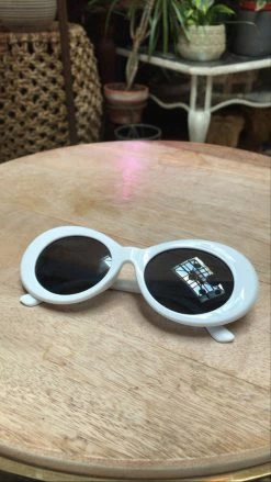 Feng Sway Kurt Cobain Sunnies SUNGLASSES
