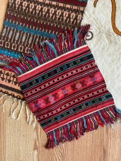 Vintage ALL HOME DECOR + ODDITIES Frank’s Moms Rainbow Table Tapestry