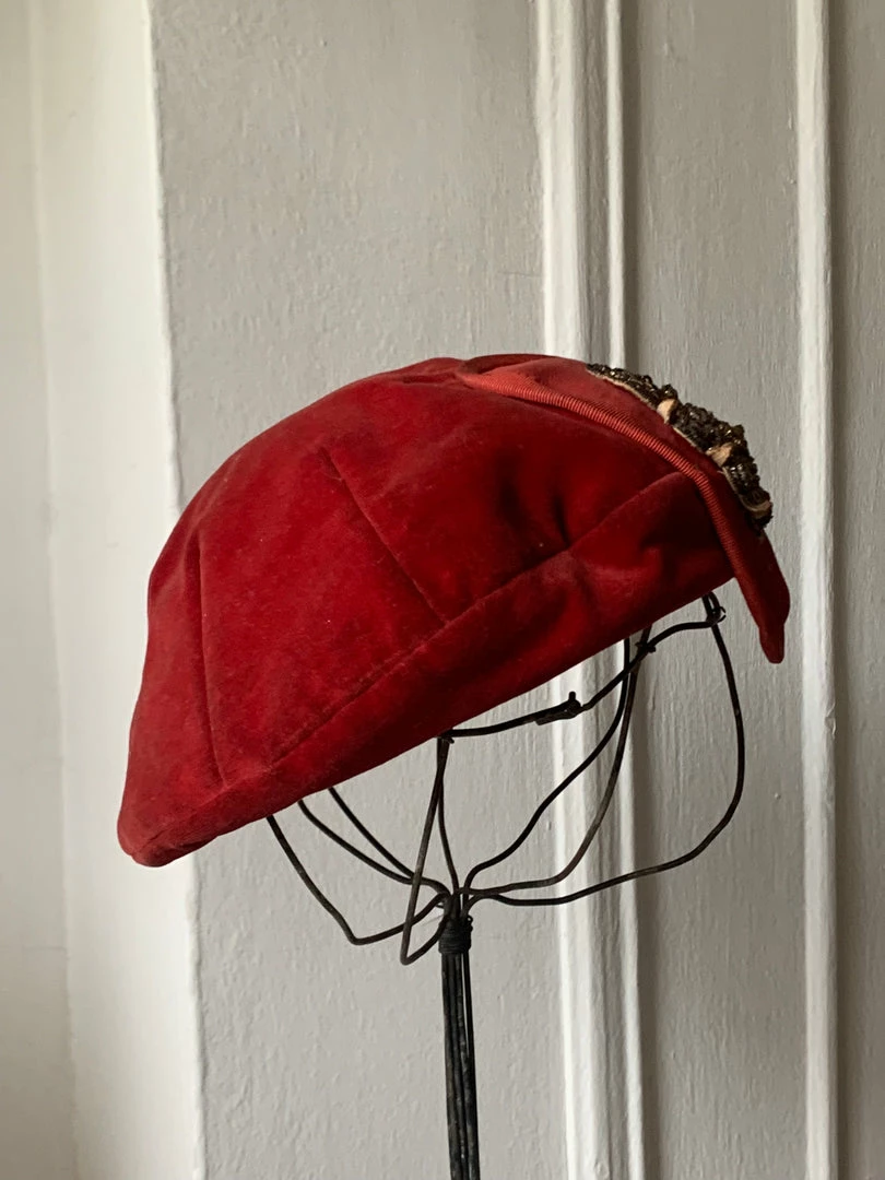 Vintage 1950s Red Velvet Appliqué Fascinator HATS 7 Vintage 1950s Red Velvet Appliqué Fascinator HATS