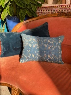 FENG SWAY ALL HOME DECOR + ODDITIES Indigo Lumbar Pillow