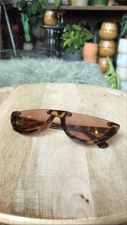 Feng Sway Tortoise Half Moon Sunnies SUNGLASSES
