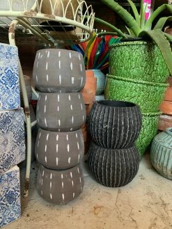 Feng Sway Minimalist Grey Pot W/ White Lines 4-5" POTS