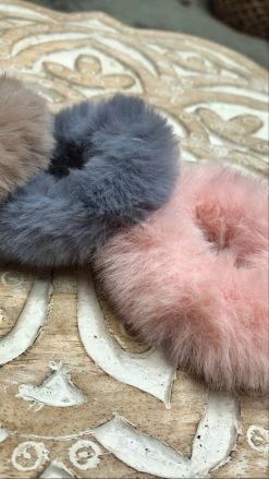 Feng Sway HAIR ACCESSORIES Fuzzy Fur Scrunchie