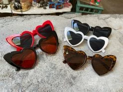 Feng Sway Power Puff Heart Eye Sunnies SUNGLASSES