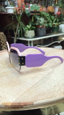 Feng Sway Big Purple Ombre Sunnies