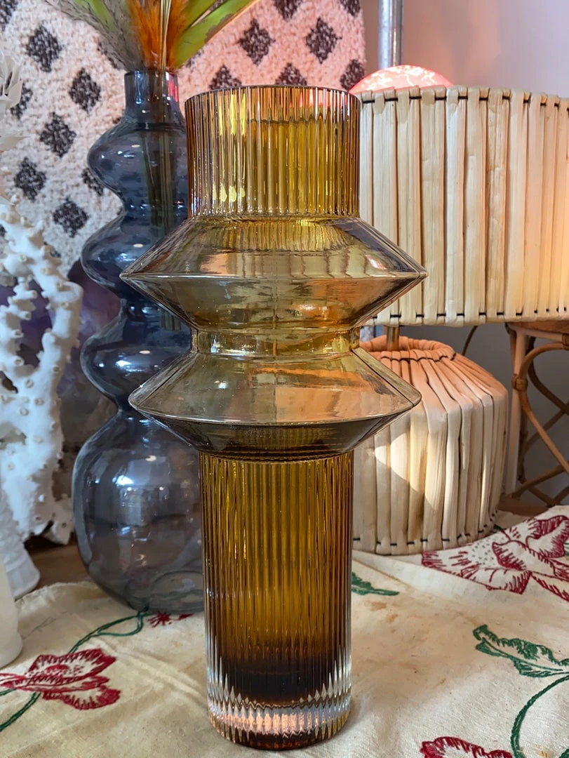 Feng Sway Jagged Amber Glass Flower Vase 3 Feng Sway Jagged Amber Glass Flower Vase