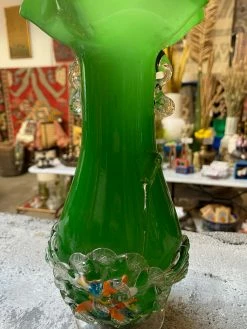Antique Kelly Green Gardens Italian Murano Vase ALL RITUAL