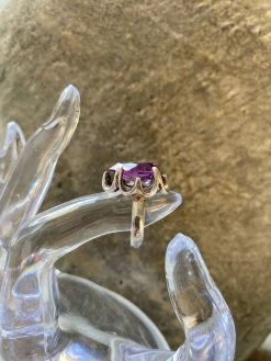 Scalloped Taxco 925 Sterling With Amethyst Set-In Stone~ Joy Heritage Collection