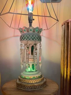 FENG SWAY Ceramic Rose Lamp With Crystal Drops