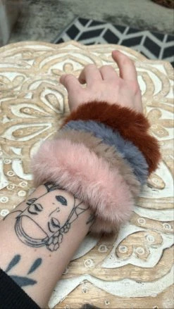 Feng Sway HAIR ACCESSORIES Fuzzy Fur Scrunchie