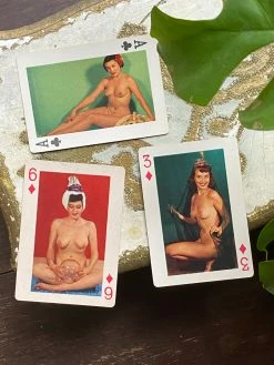 FENG SWAY Rare Models Of All Nations Playing Cards