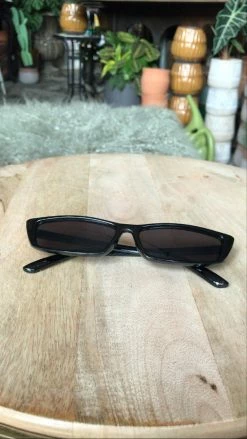 Feng Sway Matrix Millennial Sunnies SUNGLASSES