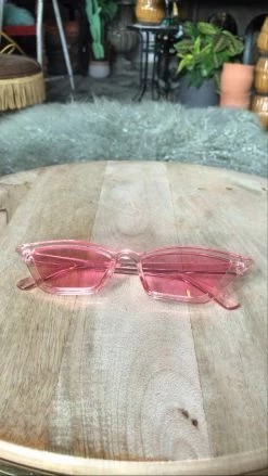 Feng Sway Pink Mood Blade Sunnies