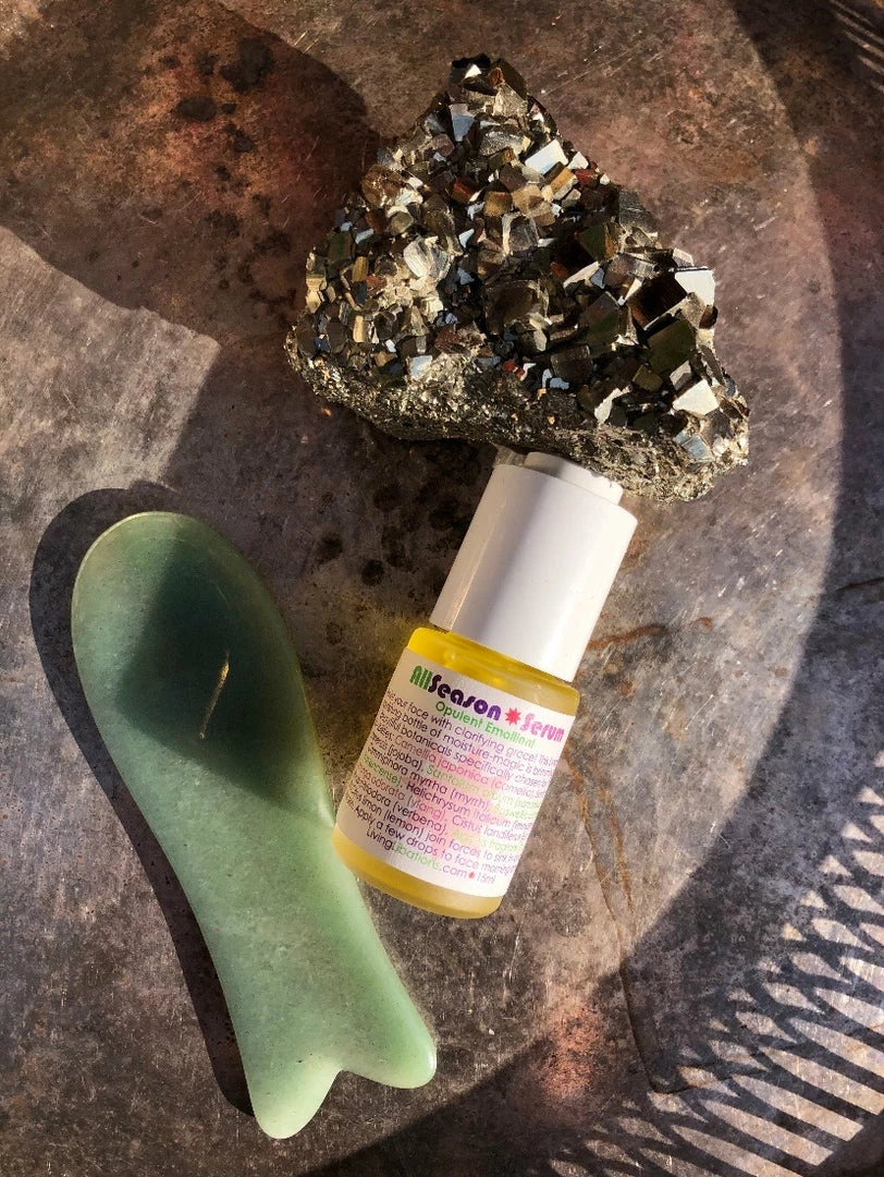 Feng Sway Jade Stone Guasha Face Crystal FUN 3 Feng Sway Jade Stone Guasha Face Crystal FUN